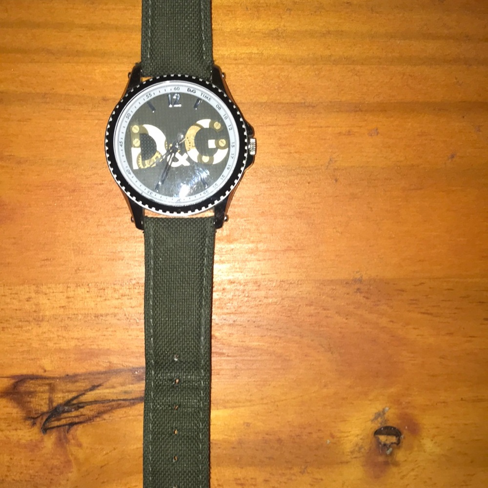 Dolce and gabanna watch